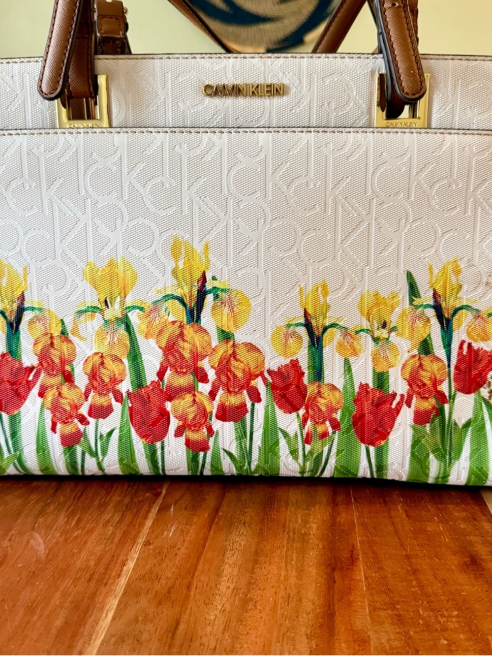 NWOT Calvin Klein Audrey CK Floral Emboss Satchel Handbag Iris Print Gold - Picture 2 of 6